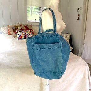 BAGGU large light blue denim jean tote, shoulder beach bag, modern vintage